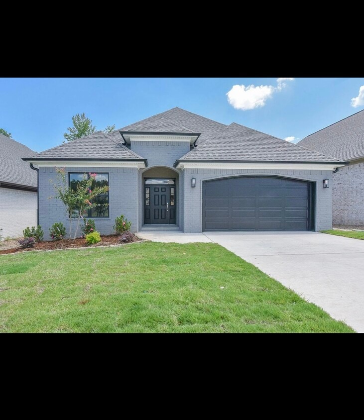 Primary Photo - 205 Wildcreek Blvd
