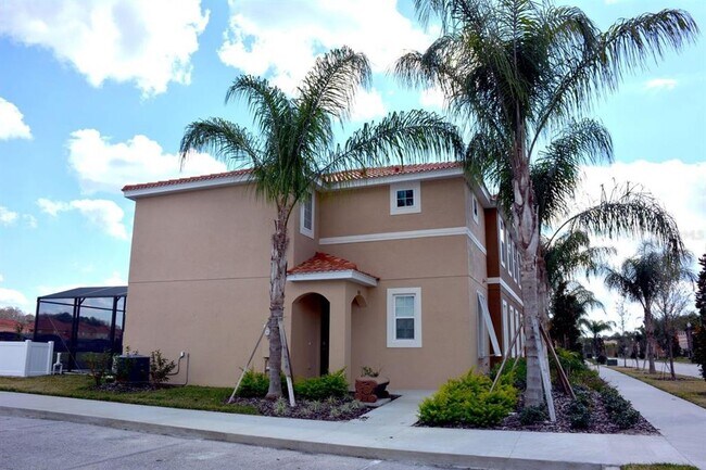 Building Photo - 851 Las Fuentes Dr