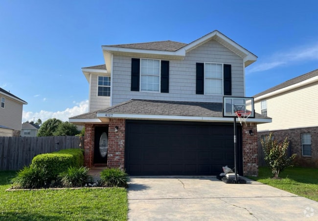 Building Photo - 4117 Silverwood Dr