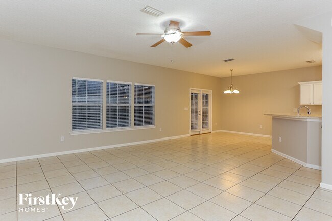 Building Photo - 3627 Silver Bluff Blvd