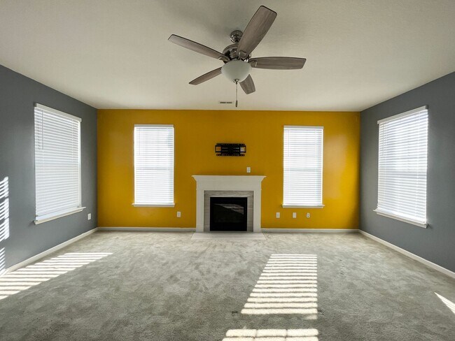 Foto del edificio - 3403 Copper Creek Lane