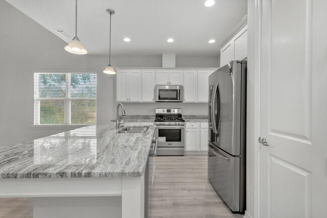 Foto del edificio - 303 Key Lime Pl