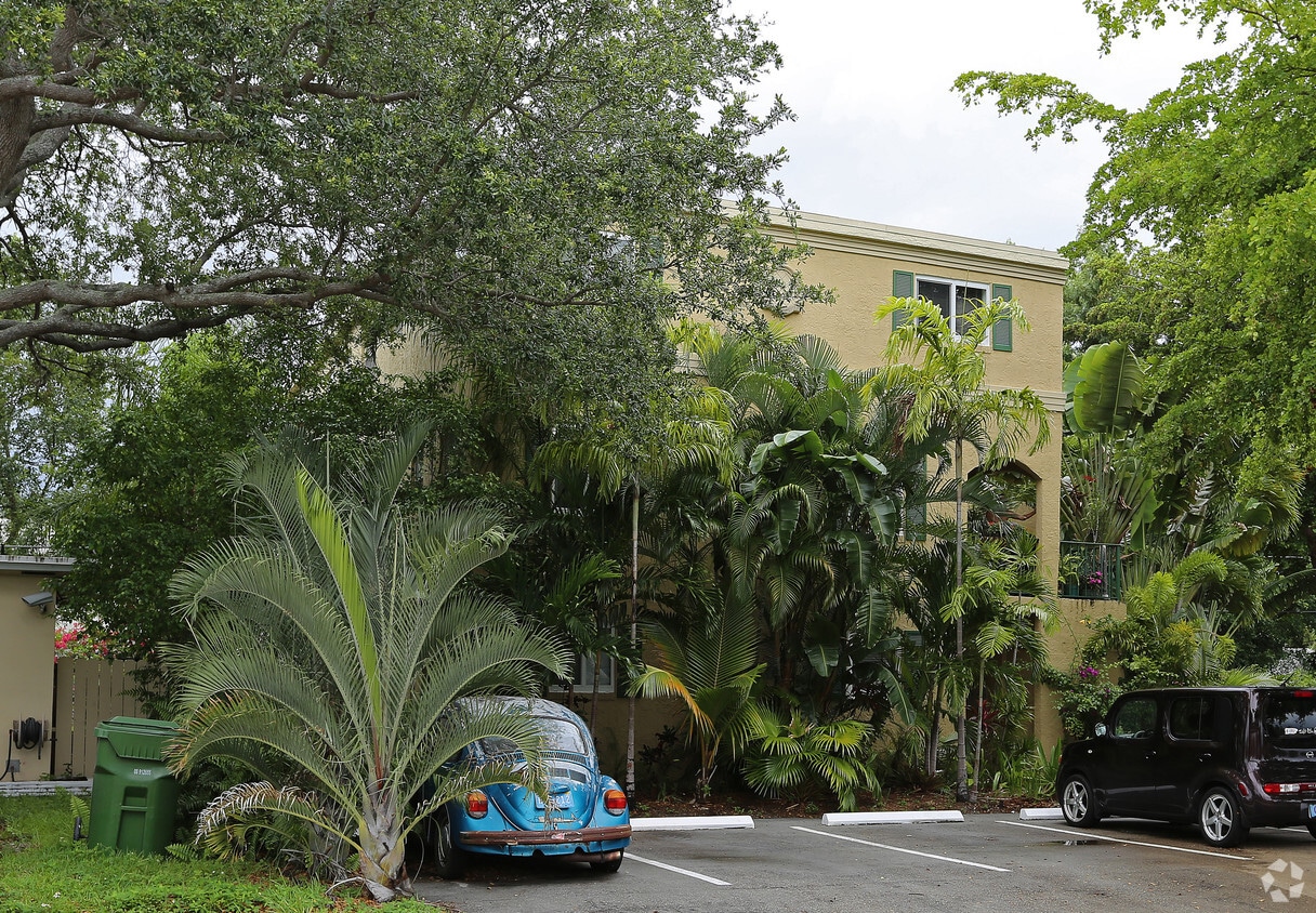 Building Photo - Wilton Gardens