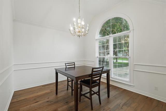 Building Photo - 2413 Oak Brook Dr