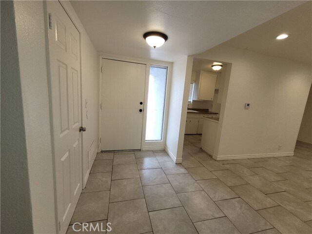 Foto del edificio - 26853 E 9th St