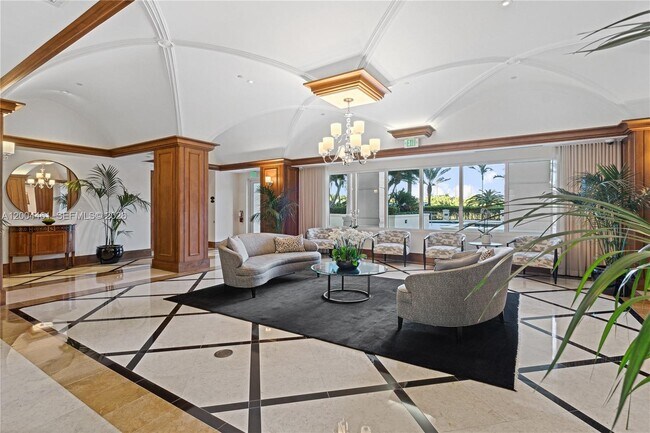 Foto del edificio - 13621 Deering Bay Dr