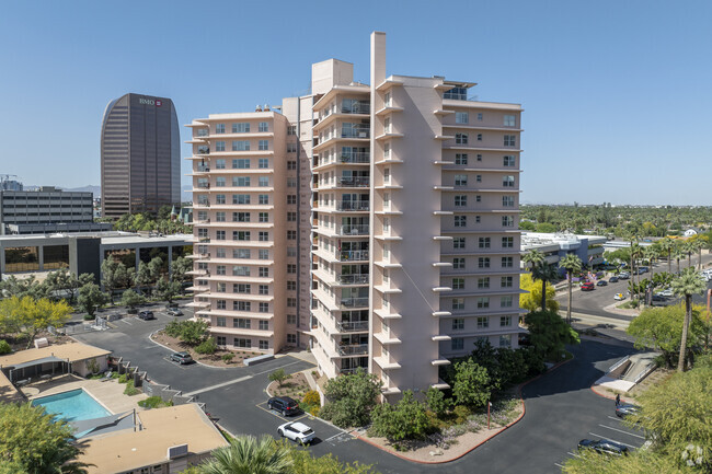 Building Photo - Phoenix Towers