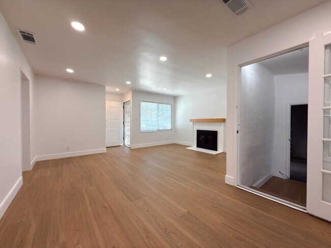 Foto del edificio - 15935 Paseo Largavista