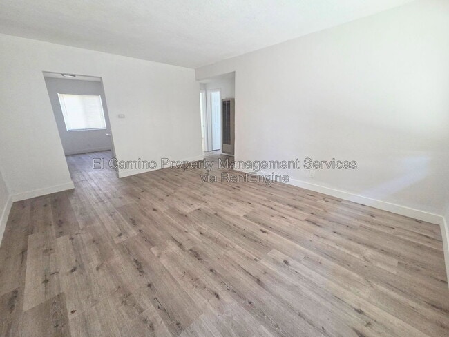 Building Photo - 7722 Walker Ave