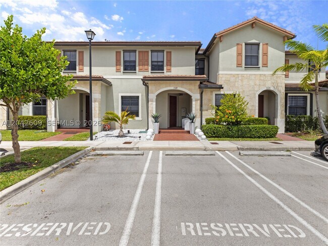 Foto del edificio - 3347 W 106th Terrace
