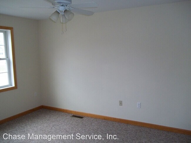 Building Photo - 3 br, 1.5 bath Apartment - 78 Carver St