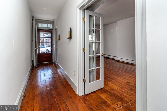 Foto del edificio - 34 Buttonwood St