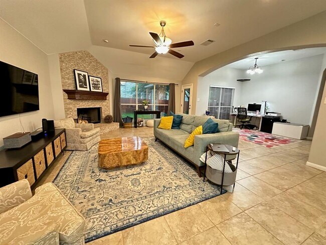 Foto del edificio - 10024 Lisi Anne Dr