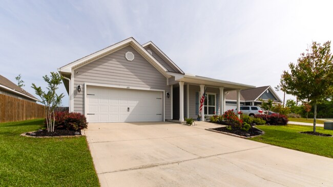 Building Photo - 495 Eagle Lake Wy