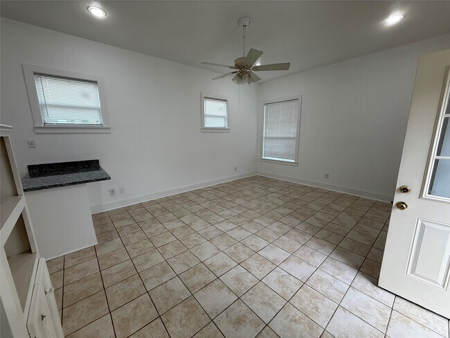 Foto del edificio - 5201 Leeland St