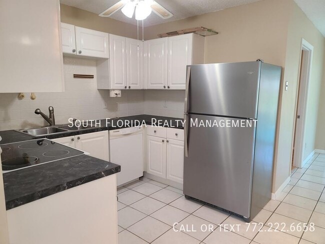 Foto del edificio - 4311 SE Geneva Dr