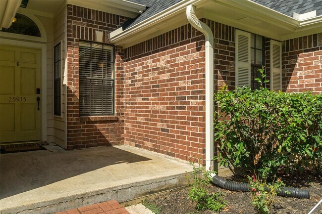 Building Photo - 25915 Mill Pond Ln