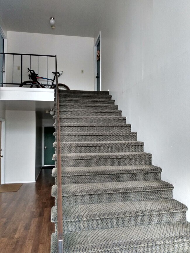 Foto del edificio - COZY 2 Bed 1 Bath Condo in North Boulder!