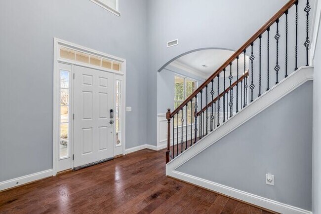 Foto del edificio - Luxury Living in High Point NC