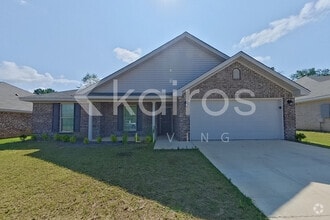 Building Photo - 749 Park Ln
