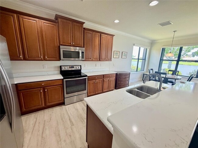 Building Photo - 344 Laurel Falls Dr