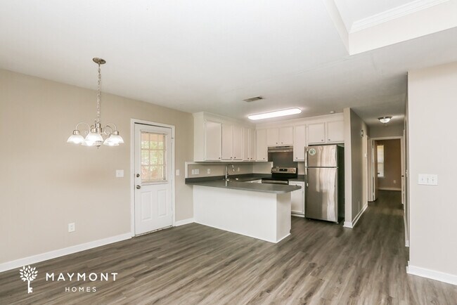 Foto del edificio - 1440 Chelsea Ln