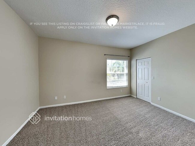 Building Photo - 10777 Pelican Dr