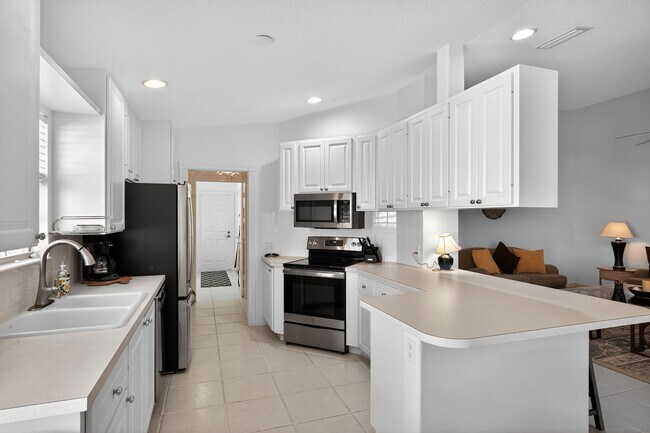 Foto del edificio - 7542 Quinto Dr