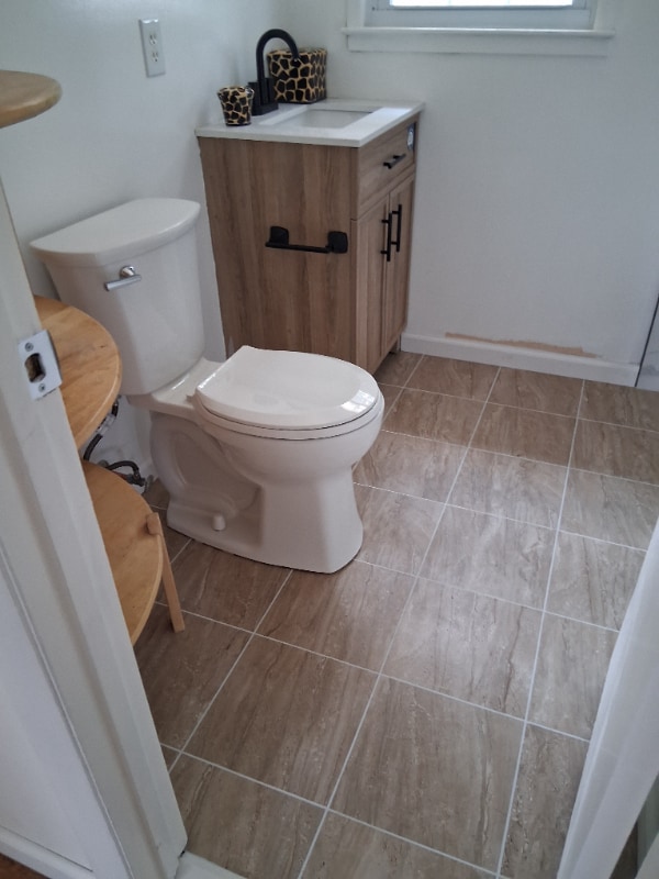 Building Photo - 8004 Clifton St