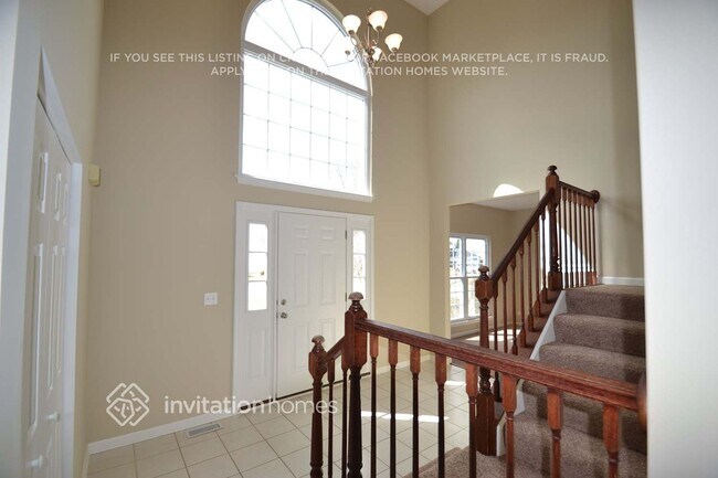 Building Photo - 2058 Westridge Blvd