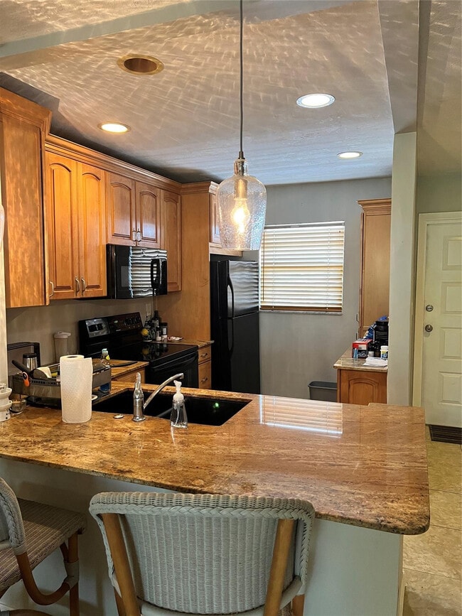 Foto del edificio - 1400 NE 57th St