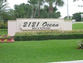 Building Photo - 2121 N Ocean Blvd