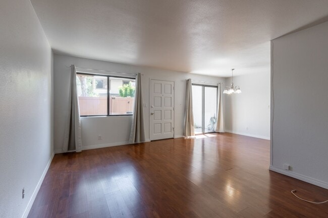 Building Photo - 6782 Shakespeare Way