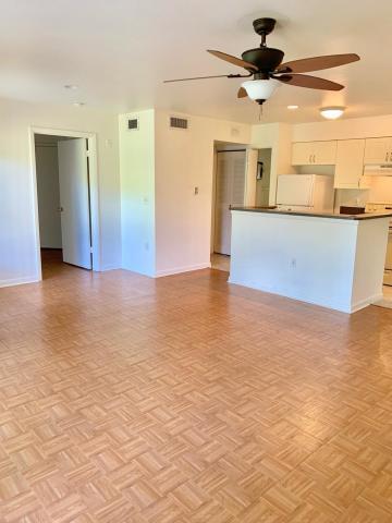 Foto del edificio - 4751 Via Palm Lakes