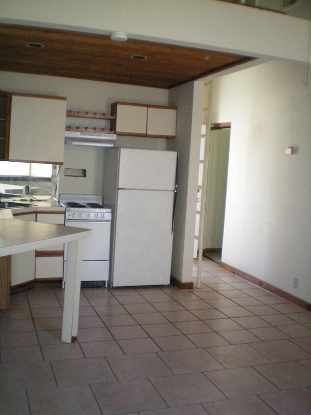 Primary Photo - Studio/Efficiency Bungalow with a Loft