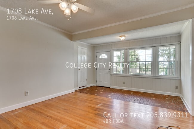 Foto del edificio - 1708 Lake Ave