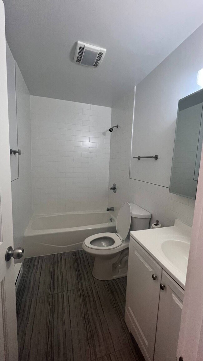 Foto del edificio - 5422-5425 5th Ave