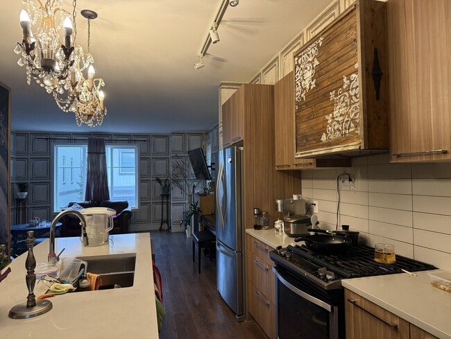 Building Photo - 8217-204B 204B St.