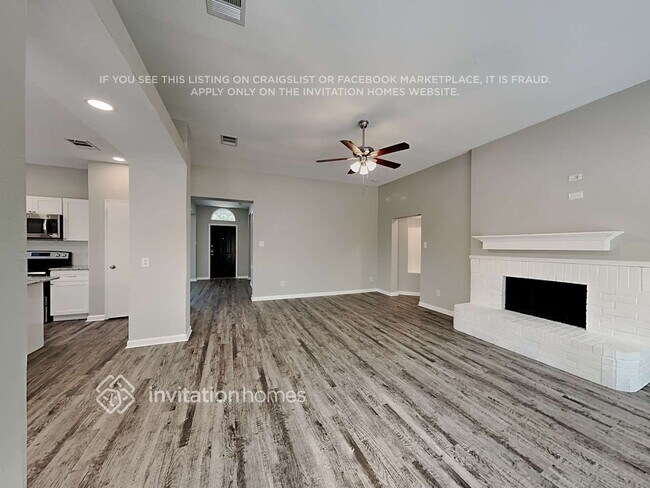 Foto del edificio - 205 Falling Leaves Trail