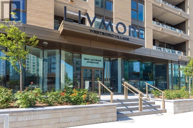 Building Photo - 300 McRae Ave