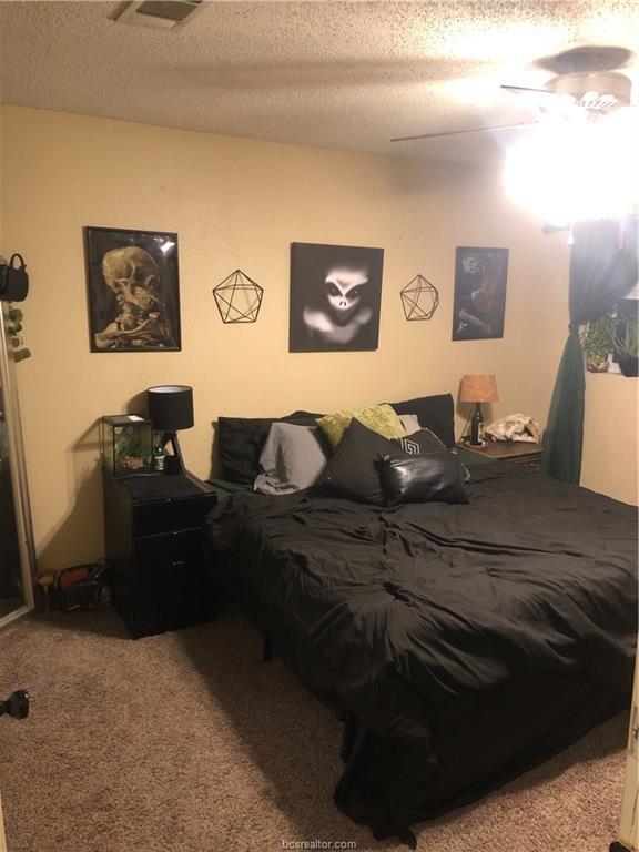 Foto del edificio - 1404 Lemon Tree Ln