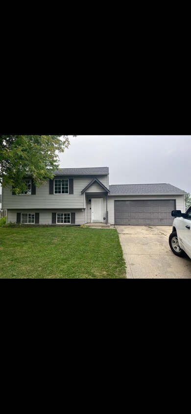 Foto principal - 242 Country Wood Dr