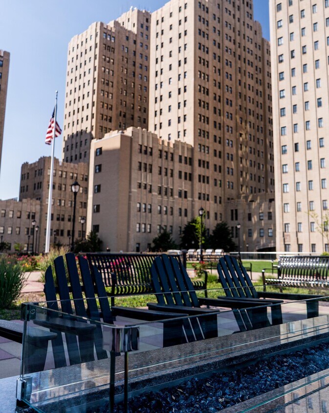 Primary Photo - 4 Beacon Way