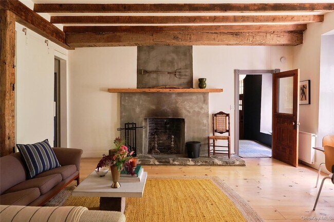 Foto del edificio - 1883 NY-213