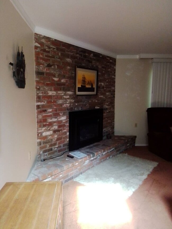 Foto del edificio - Available Now!