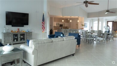 Building Photo - 8220 Ibis Cove Cir