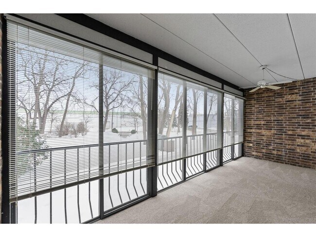 Foto del edificio - 7200 Cahill Rd