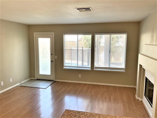 Building Photo - 7900 Turtle Cove Ave