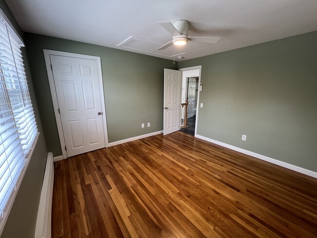 Building Photo - 283 Boynton St