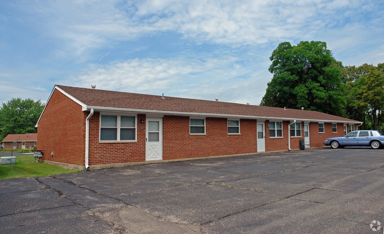935949 W Main St, New Lebanon, OH 45345 Apartments in New Lebanon